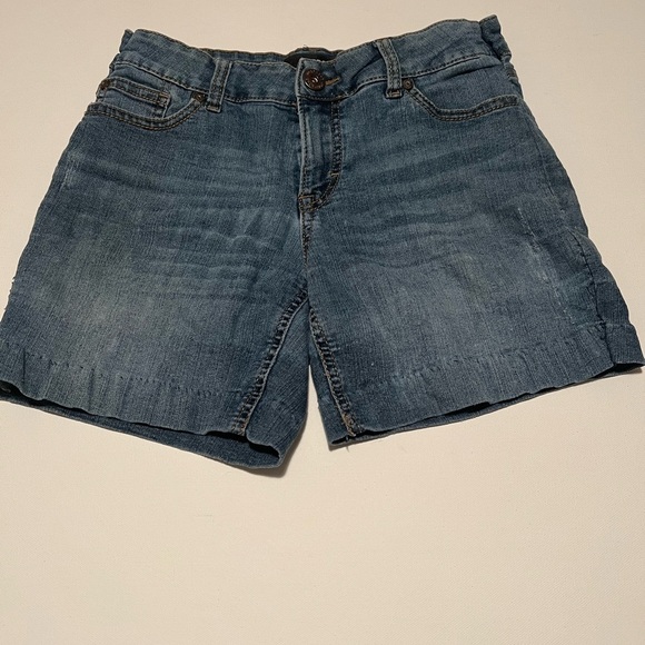 EUC Vintage 90’s Jordache Low Rise‎ Stretch Denim Blue Jean Shorts Size 4 (B4) - Picture 1 of 5